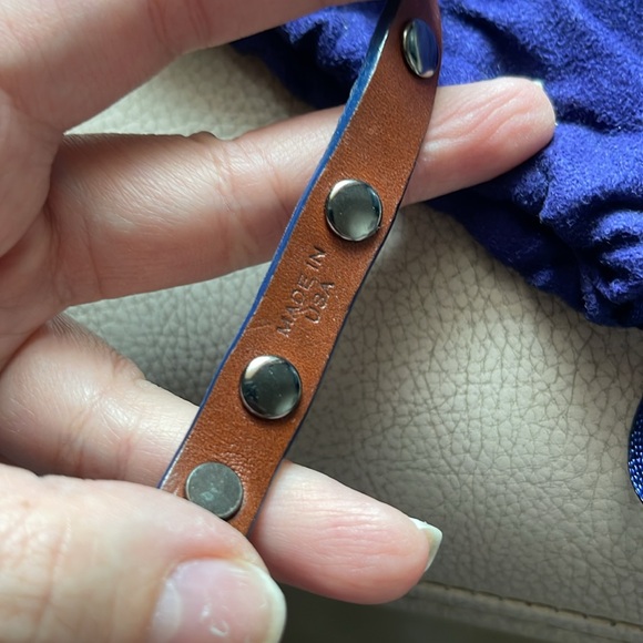 Tory Burch Double Wrap Logo Studded Bracelet Navy - Excellent Condition! - Picture 7 of 10